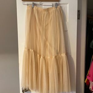 Beautiful maternity skirt, size M. H&M, blush pink.